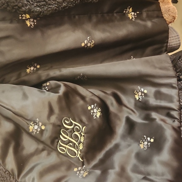 Vintage 90s pristine vintage fur/ coat with ornate collar - Picture 10 of 11